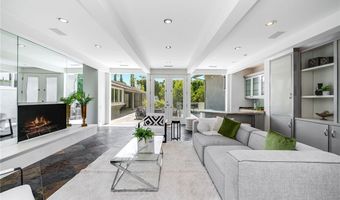 4820 Encino Ter, Encino, CA 91316