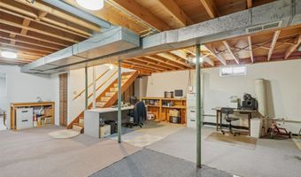 1505 S 14th St, Adel, IA 50003