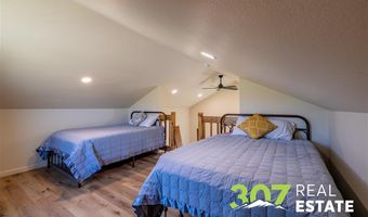 3256 N Fork Hwy, Cody, WY 82414