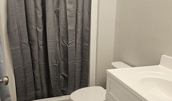 792 Cottage St, Athol, MA 01331