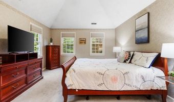 1 Preston Cir, Andover, MA 01810