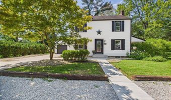 5 Willow Rd, Anderson, IN 46011