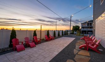 39546 Admiral Rd, Bethany Beach, DE 19930