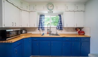 2680 32nd St, Allegan, MI 49010
