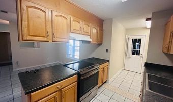 1223 King Henry Dr, Ocean Springs, MS 39564