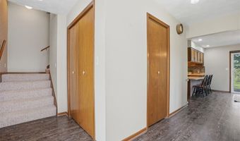 1895 Underwood Ave, Ainsworth, IA 52201