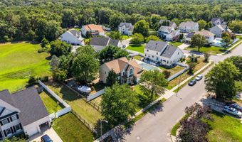 59 Brittany Dr, Bayville, NJ 08721