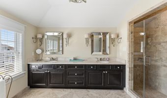 162 75th St, Avalon, NJ 08202