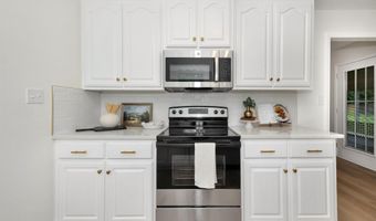 25073 Thach Rd, Athens, AL 35613
