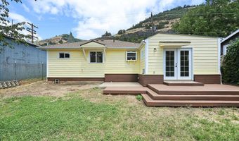 209 E HUMBOLDT St, Bingen, WA 98605
