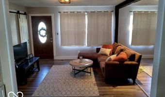 703 Redfern Dr, Beech Grove, IN 46107