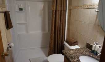 6019 New London Rd, Ashtabula, OH 44004