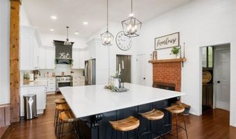 180 FLINT HILL Rd, Aragon, GA 30104