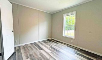 7055 Quarry Rd 8, Amherst, OH 44001