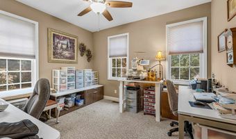 404 Shallowford Dr, Boiling Springs, SC 29316
