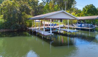 925 N River Rd, Algonquin, IL 60102