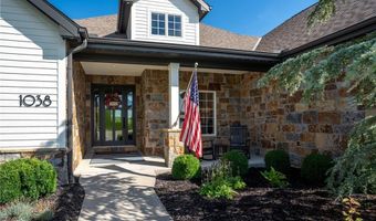1038 Lake Viking Ter, Altamont, MO 64620