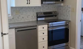 238 Ensign Ave, Beachwood, NJ 08722