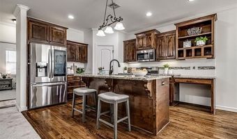 1937 Lester Ave, Bartlesville, OK 74006