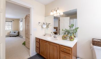 67 Kline Rd, Center Harbor, NH 03226