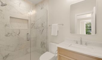 9512 FOREST Rd, Bethesda, MD 20814