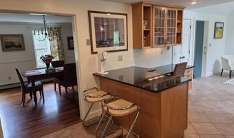 1073 Upper Dummerston Rd, Brattleboro, VT 05301