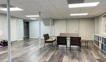 4927 Ravine Ct, Ann Arbor, MI 48105