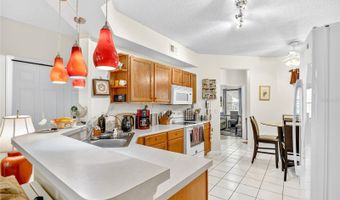 550 CRANES Way 122, Altamonte Springs, FL 32701