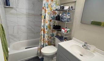 34 E Mapleshade Ln, Beesleys Point, NJ 08223