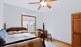848 Hildebrand Dr, Indianapolis, IN 46217
