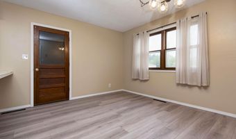 20597 Lawrence 2210, Aurora, MO 65605