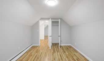 45 N Ronald Dr, Amityville, NY 11701