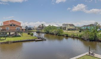11088 Tahiti St, Bay St. Louis, MS 39520