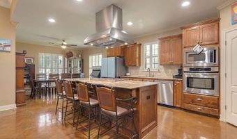 512 Park Ave, Abbeville, LA 70510