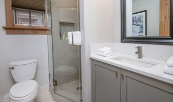 63 Avondale Ln R-213, Beaver Creek, CO 81620