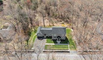 31 Manor Rd, Bolton, MA 01740