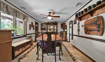 4 N CONESTOGA VIEW Dr, Akron, PA 17501