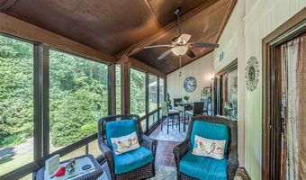 1403 Leeward Rd, Anderson, SC 29625