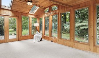 704 SYDNEY Ter, Annapolis, MD 21401