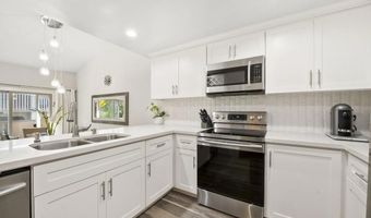 2352 Altisma Way 13, Carlsbad, CA 92009