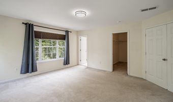 2 BOICE Ln, Belle Mead, NJ 08502