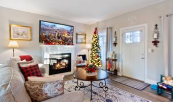 73 Pleasant View Dr, Albany, KY 42602