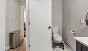 426 Emmett St APT N, Bristol, CT 06010