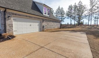 109 Garrett Dr, Batesville, MS 38606