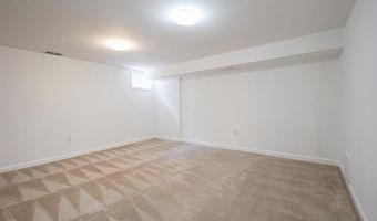 838 COLLEGE Pkwy 11-838, Rockville, MD 20850