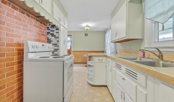 1539 Parkway Blvd, Alliance, OH 44601