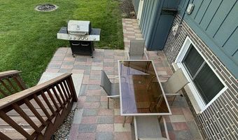 203 CEDARWOOD Ln, Antioch, IL 60002