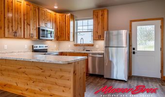 521 Ayla Ln, Cody, WY 82414