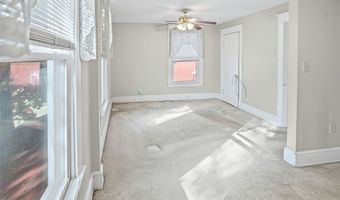 3302 College Ave, Alton, IL 62002