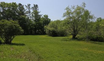 18 Cedar Ln, Belfast, ME 04915